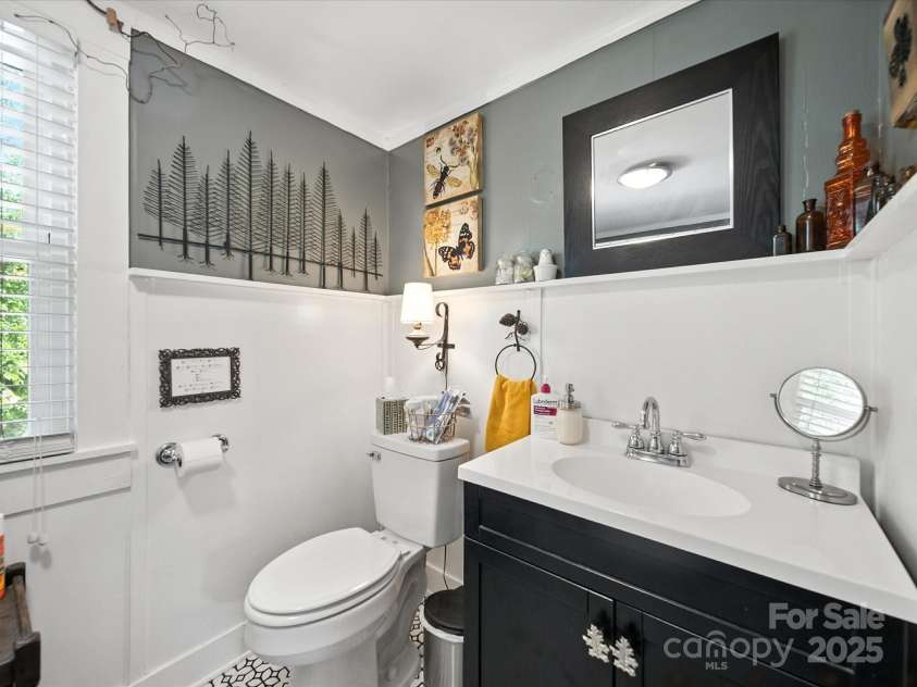 221 Main Street, Clover, SC 29710.  MLS# CAR4307455, YatesRealty ID 33. 