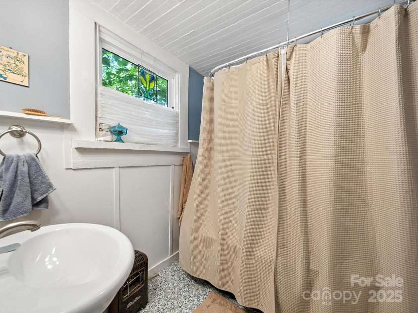 221 Main Street, Clover, SC 29710.  MLS# CAR4307455, YatesRealty ID 33. 