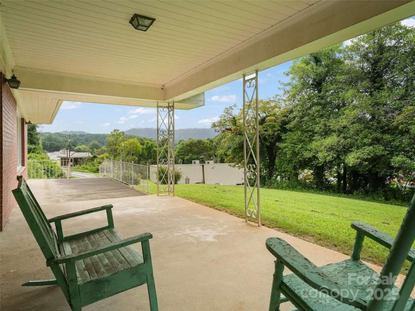 5 Noland Downs Road, Waynesville, NC 28785.  MLS# CAR4294888, YatesRealty ID 33. 