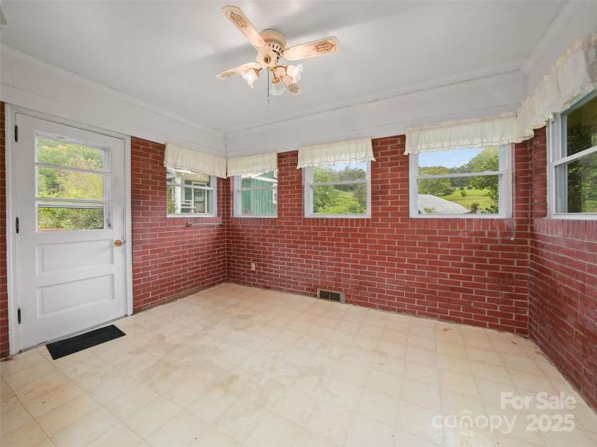 5 Noland Downs Road, Waynesville, NC 28785.  MLS# CAR4294888, YatesRealty ID 33. 