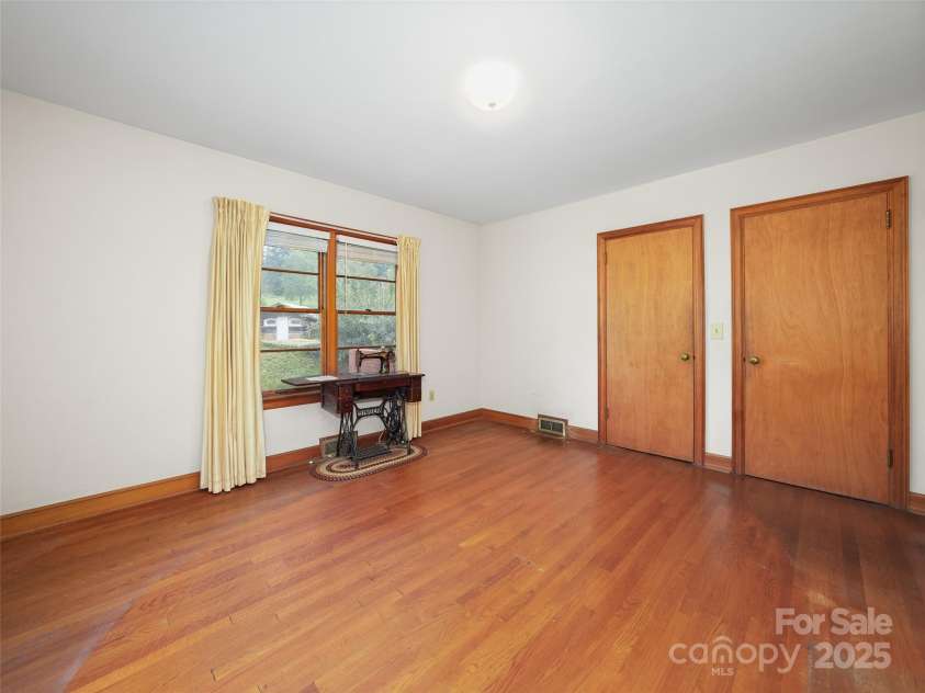 5 Noland Downs Road, Waynesville, NC 28785.  MLS# CAR4294888, YatesRealty ID 33. 
