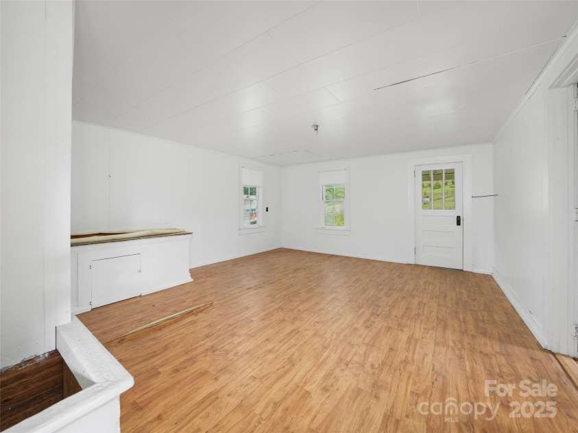 5 Noland Downs Road, Waynesville, NC 28785.  MLS# CAR4294888, YatesRealty ID 33. 