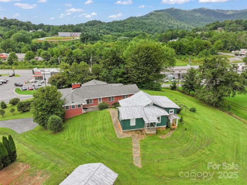5 Noland Downs Road, Waynesville, NC 28785.  MLS# CAR4294888, YatesRealty ID 33. 