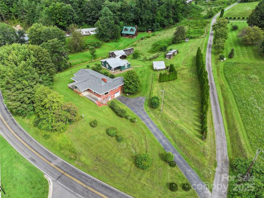 5 Noland Downs Road, Waynesville, NC 28785.  MLS# CAR4294888, YatesRealty ID 33. 