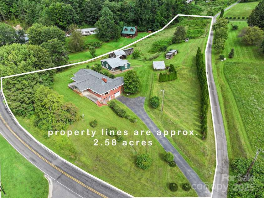 5 Noland Downs Road, Waynesville, NC 28785.  MLS# CAR4294888, YatesRealty ID 33. 