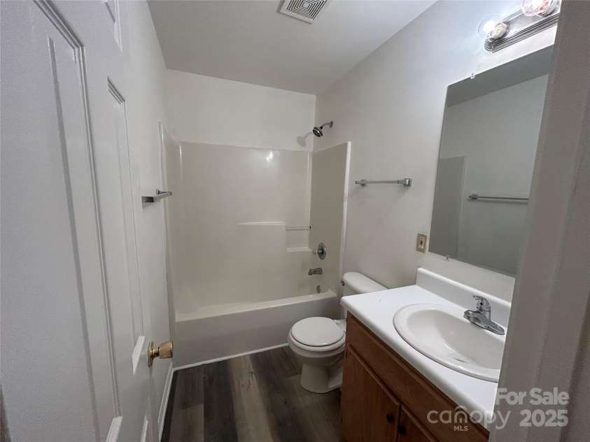 1208 Walnut Avenue, Gastonia, NC 28052.  MLS# CAR4320941, YatesRealty ID 330. 