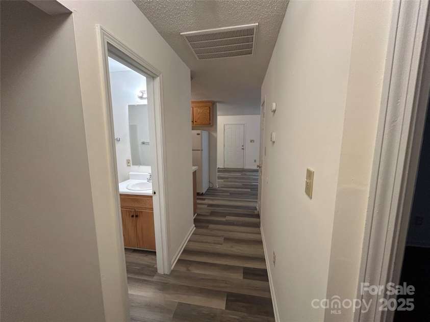 1208 Walnut Avenue, Gastonia, NC 28052.  MLS# CAR4320941, YatesRealty ID 330. 