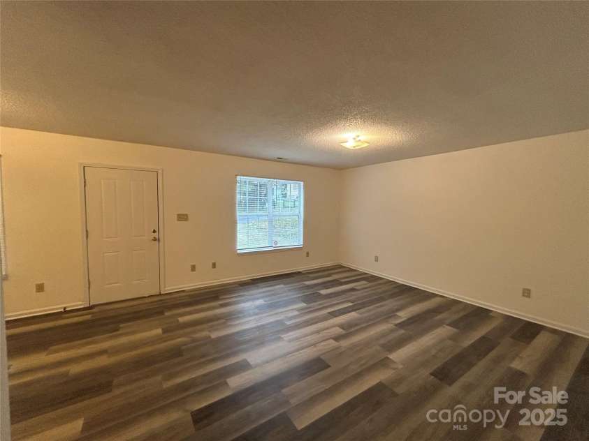 1208 Walnut Avenue, Gastonia, NC 28052.  MLS# CAR4320941, YatesRealty ID 330. 