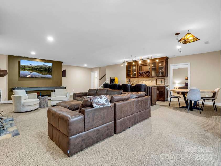 148 Courtland Court, Lake Lure, NC 28746.  MLS# CAR4207645, YatesRealty ID 330. 