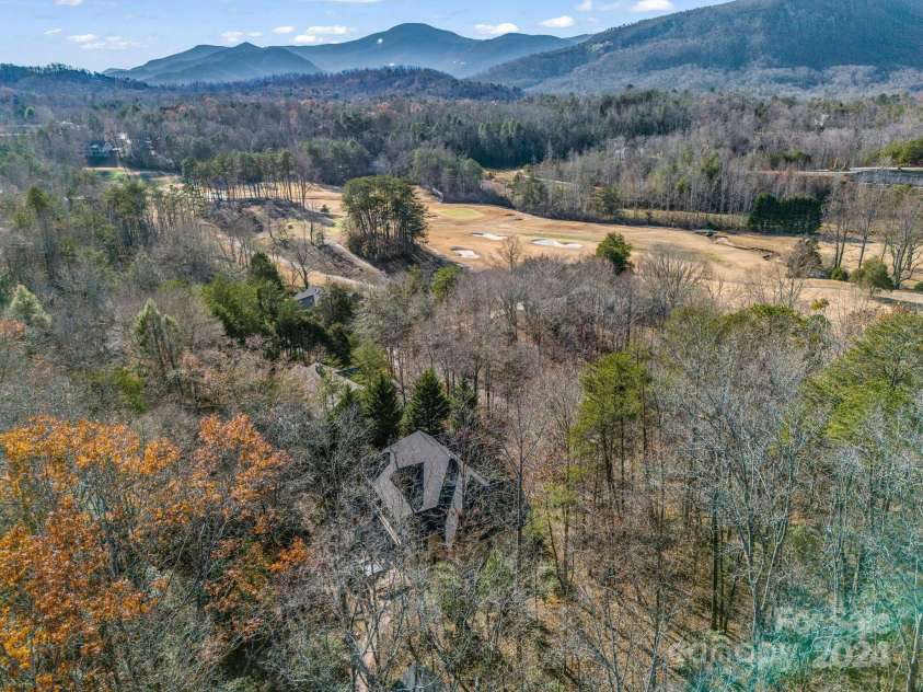 148 Courtland Court, Lake Lure, NC 28746.  MLS# CAR4207645, YatesRealty ID 330. 