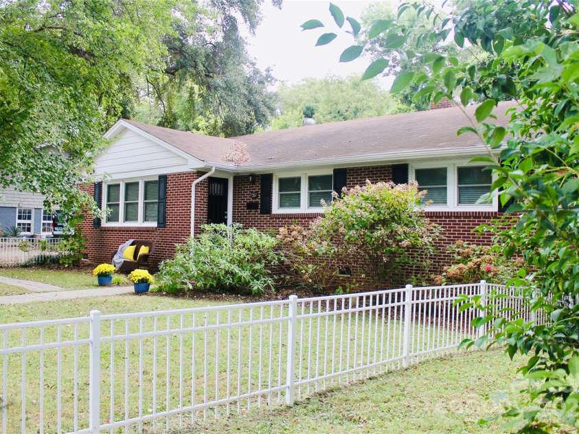 710 Neil Street, Gastonia, NC 28052.  MLS# CAR4308292, YatesRealty ID 330. 