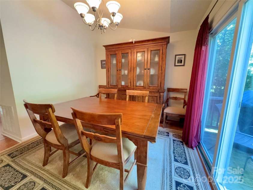 109 Doe Run, Morganton, NC 28655.  MLS# CAR4310513, YatesRealty ID 3300. 