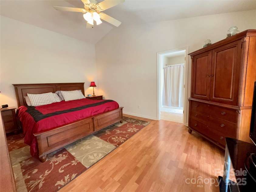 109 Doe Run, Morganton, NC 28655.  MLS# CAR4310513, YatesRealty ID 3300. 