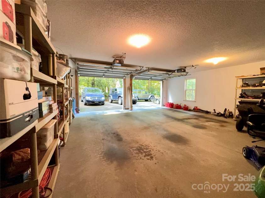 109 Doe Run, Morganton, NC 28655.  MLS# CAR4310513, YatesRealty ID 3300. 