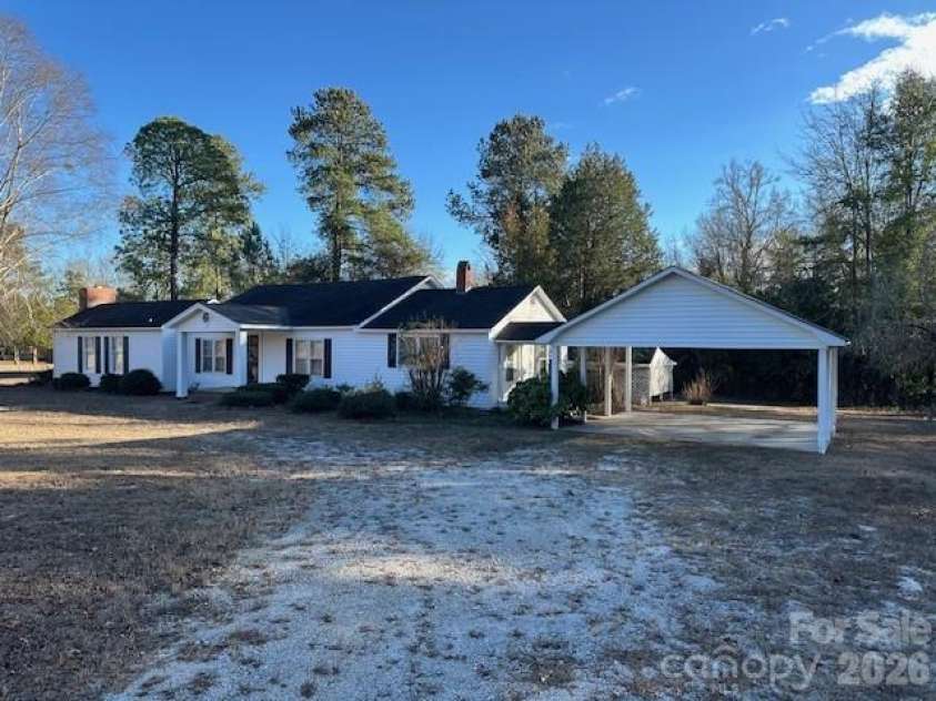 2073 John Munn Road, Bethune, SC 29009.  MLS# CAR4354542, YatesRealty ID 3300. 