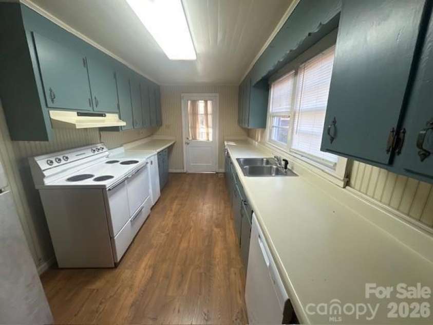 2073 John Munn Road, Bethune, SC 29009.  MLS# CAR4354542, YatesRealty ID 3300. 