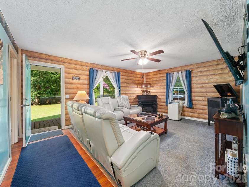 232 Langford Branch Road, Burnsville, NC 28714.  MLS# CAR4393285, YatesRealty ID 33000. 