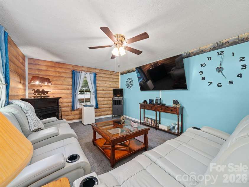 232 Langford Branch Road, Burnsville, NC 28714.  MLS# CAR4393285, YatesRealty ID 33000. 