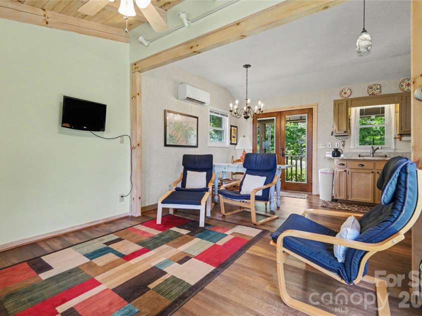 3526 Dogwood Lane, Morganton, NC 28655.  MLS# CAR4396368, YatesRealty ID 33003. 