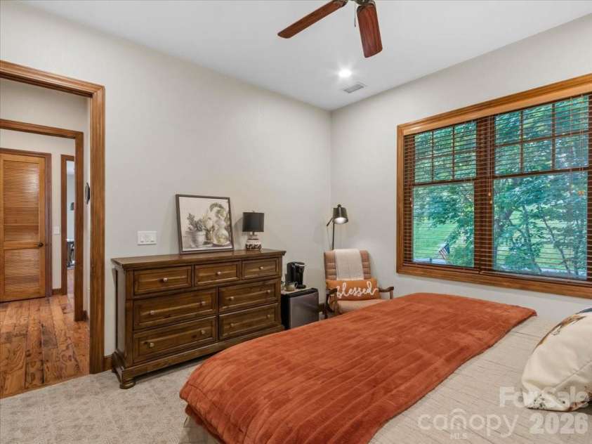 151 Spring Rock Road, Burnsville, NC 28714.  MLS# CAR4392495, YatesRealty ID 33004. 