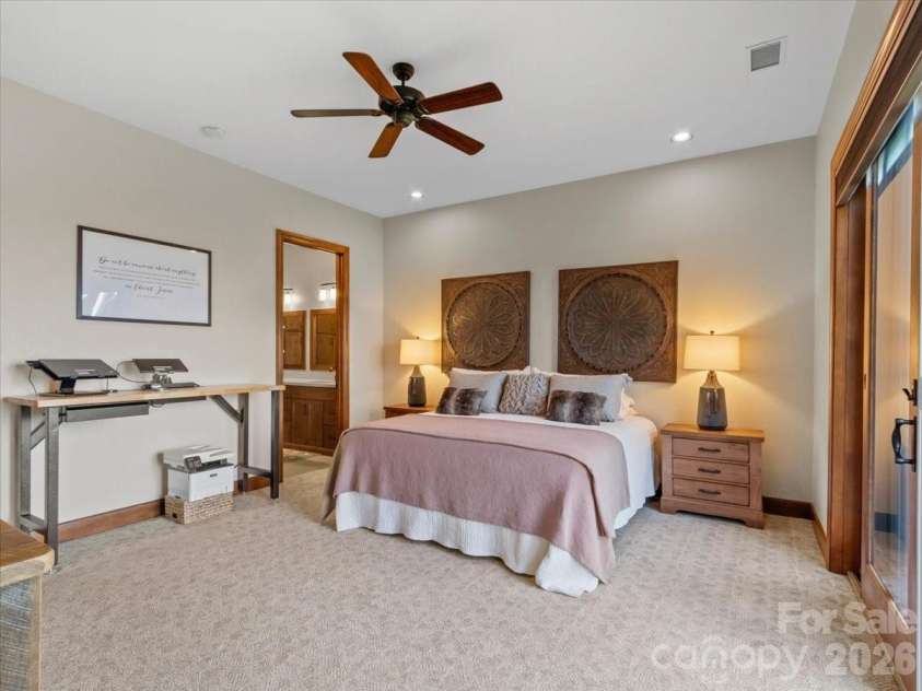 151 Spring Rock Road, Burnsville, NC 28714.  MLS# CAR4392495, YatesRealty ID 33004. 