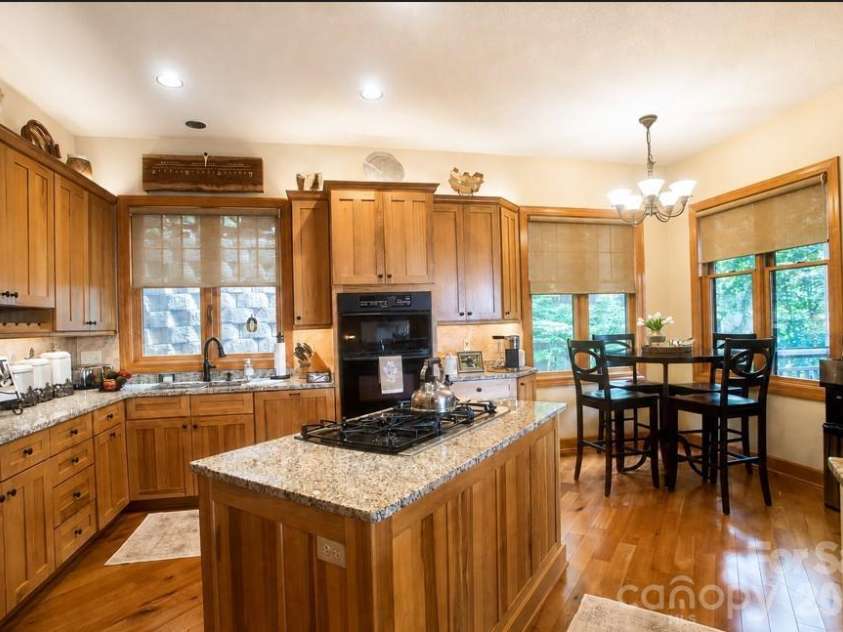 151 Spring Rock Road, Burnsville, NC 28714.  MLS# CAR4414674, YatesRealty ID 33004. 