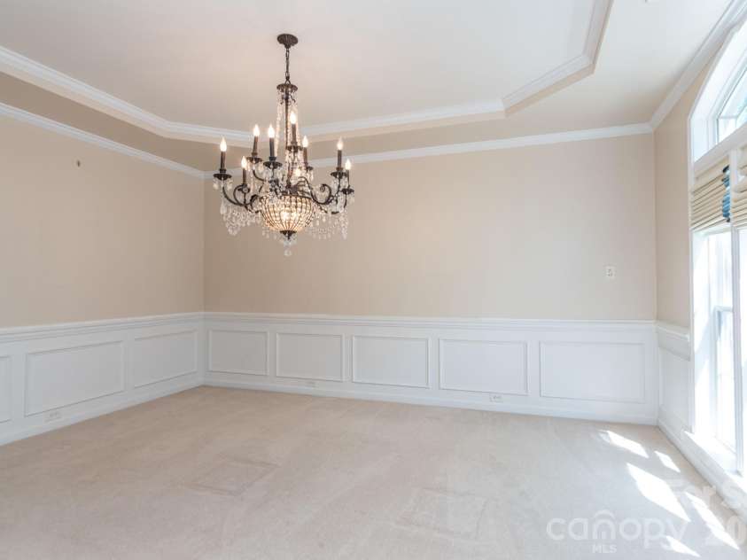 15417 Troubadour Lane, Huntersville, NC 28078.  MLS# CAR4384552, YatesRealty ID 33007. 