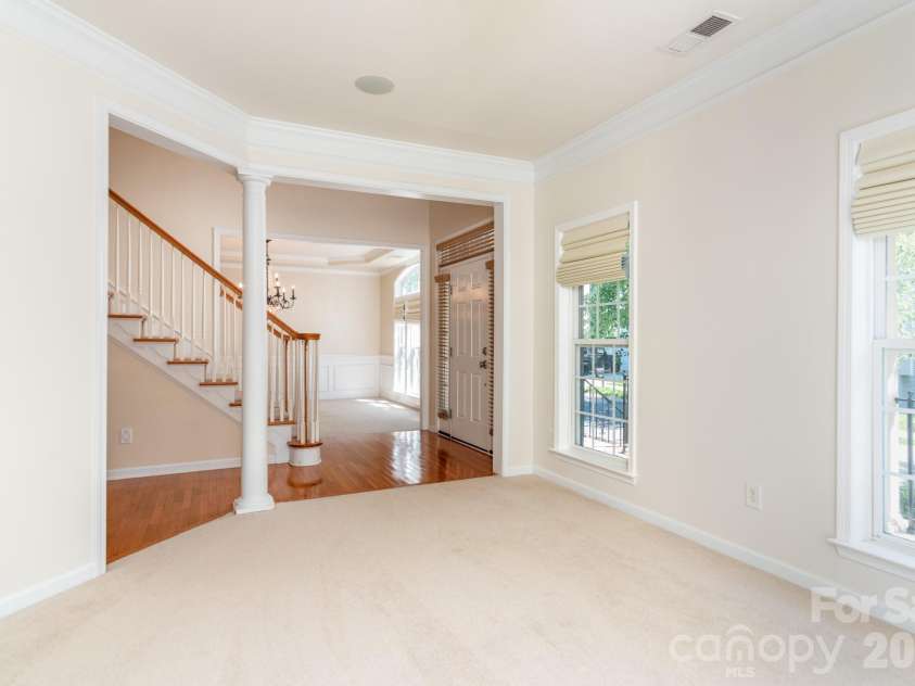15417 Troubadour Lane, Huntersville, NC 28078.  MLS# CAR4384552, YatesRealty ID 33007. 