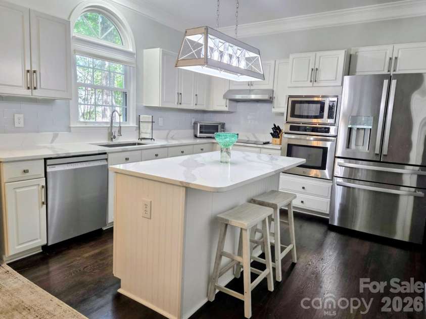 9234 Brechin Drive, Charlotte, NC 28277.  MLS# CAR4368306, YatesRealty ID 33008. 