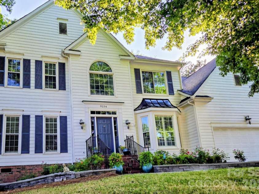 9234 Brechin Drive, Charlotte, NC 28277.  MLS# CAR4368306, YatesRealty ID 33008. 