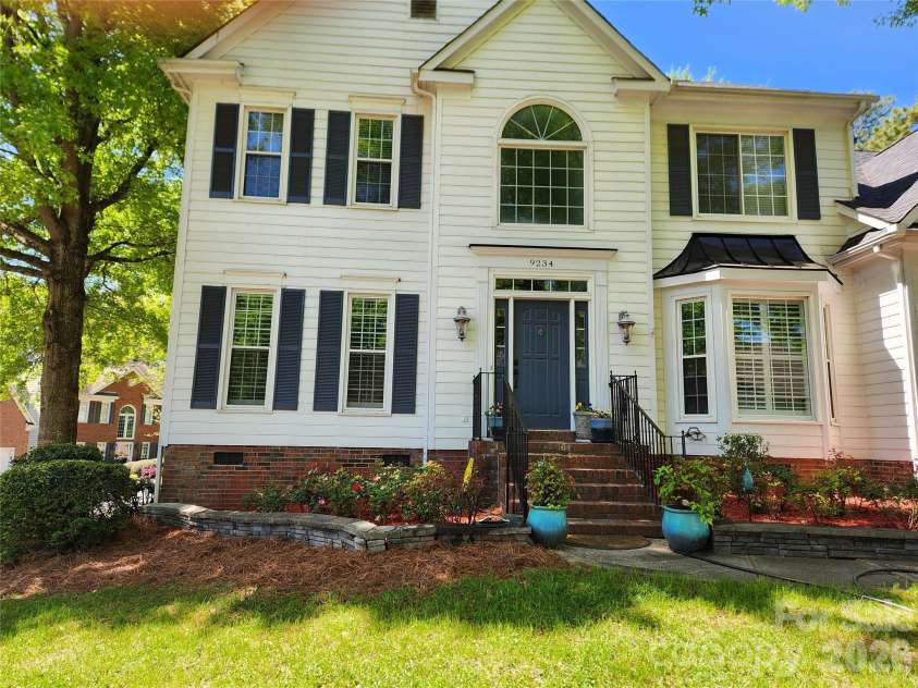 9234 Brechin Drive, Charlotte, NC 28277.  MLS# CAR4368306, YatesRealty ID 33008. 