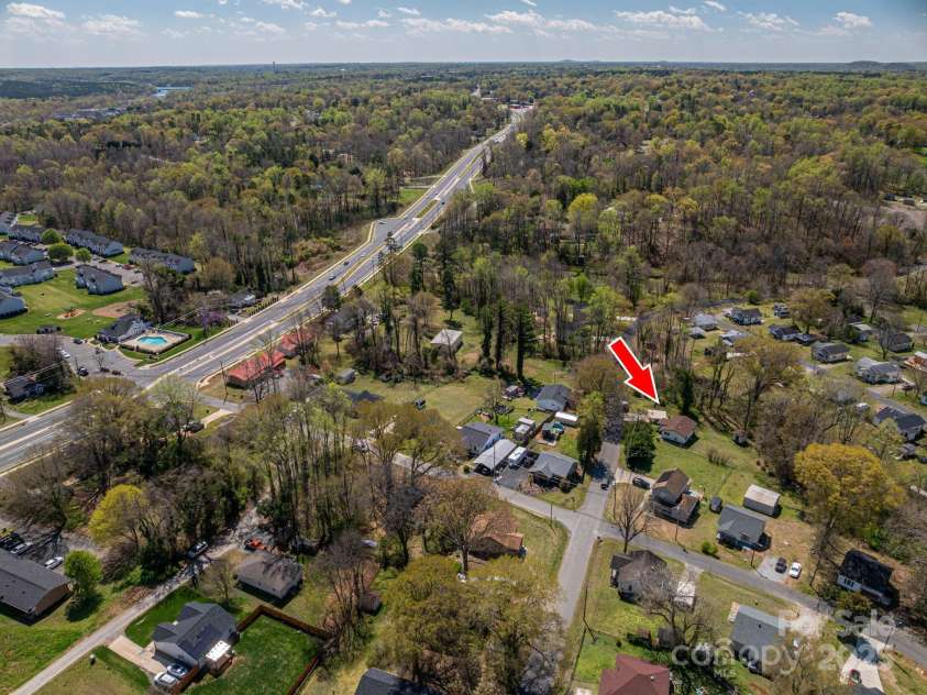 300 Bell Street, Mount Holly, NC 28120.  MLS# CAR4240237, YatesRealty ID 3301. 