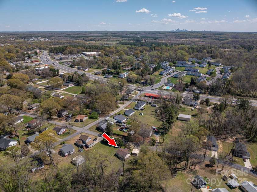 300 Bell Street, Mount Holly, NC 28120.  MLS# CAR4240237, YatesRealty ID 3301. 