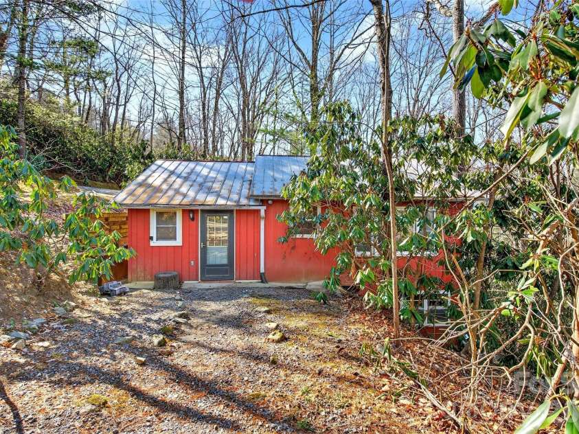 951,953,955,959 NC 9 Highway, Black Mountain, NC 28711.  MLS# CAR4342594, YatesRealty ID 3301. 953 Hwy 9