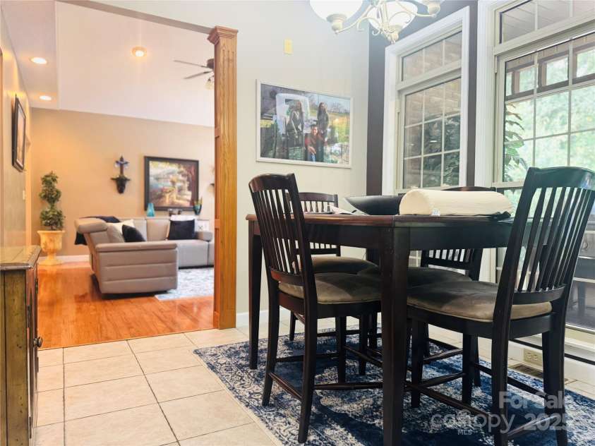 160 Dockside Drive, Salisbury, NC 28146.  MLS# CAR4290577, YatesRealty ID 33013. 