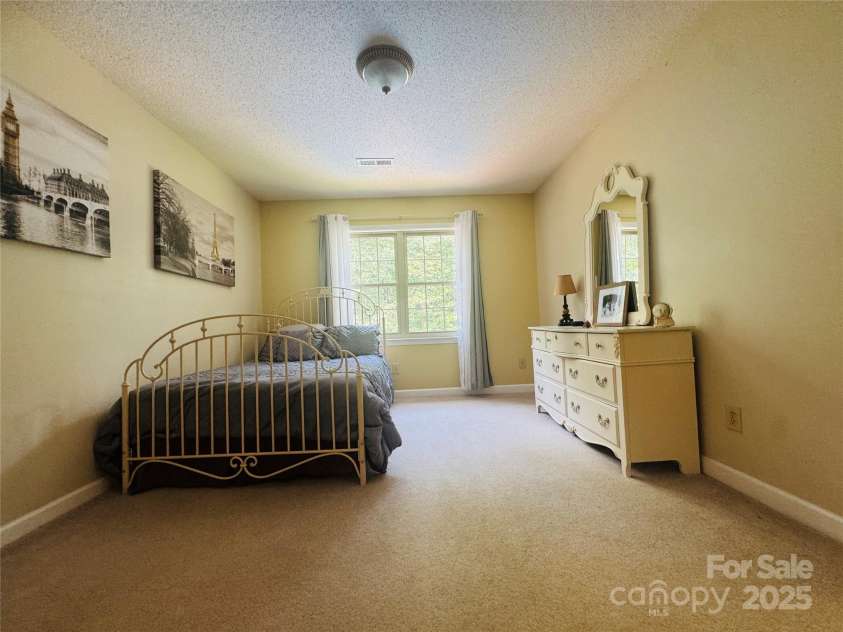 160 Dockside Drive, Salisbury, NC 28146.  MLS# CAR4290577, YatesRealty ID 33013. 