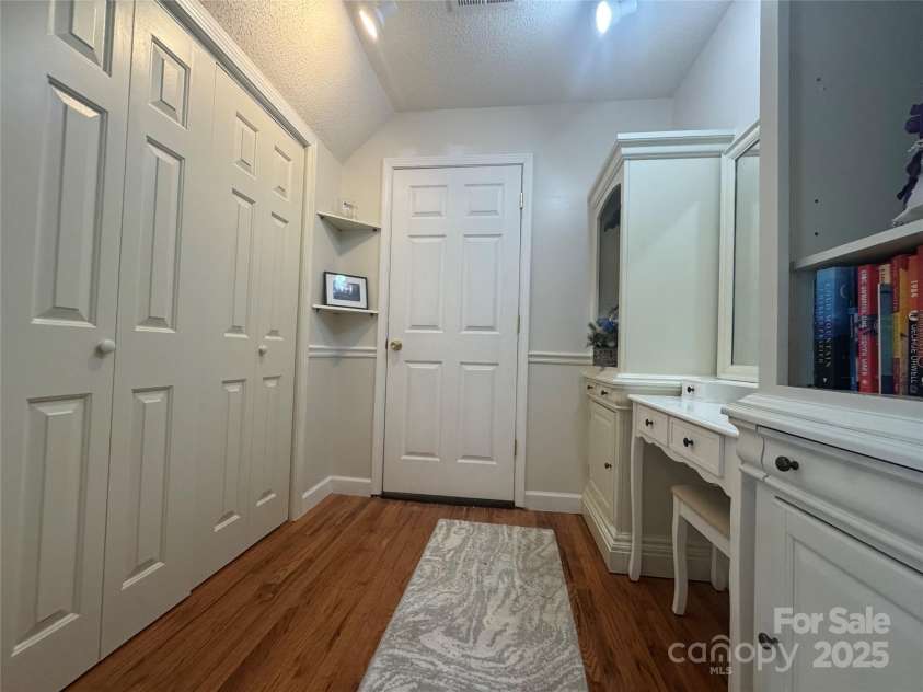 160 Dockside Drive, Salisbury, NC 28146.  MLS# CAR4290577, YatesRealty ID 33013. 