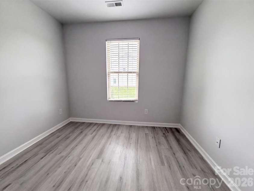 7329 Hidden Creek Drive, Charlotte, NC 28214.  MLS# CAR4411997, YatesRealty ID 33015. 