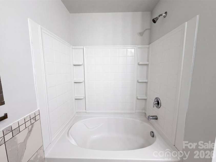 7329 Hidden Creek Drive, Charlotte, NC 28214.  MLS# CAR4411997, YatesRealty ID 33015. 