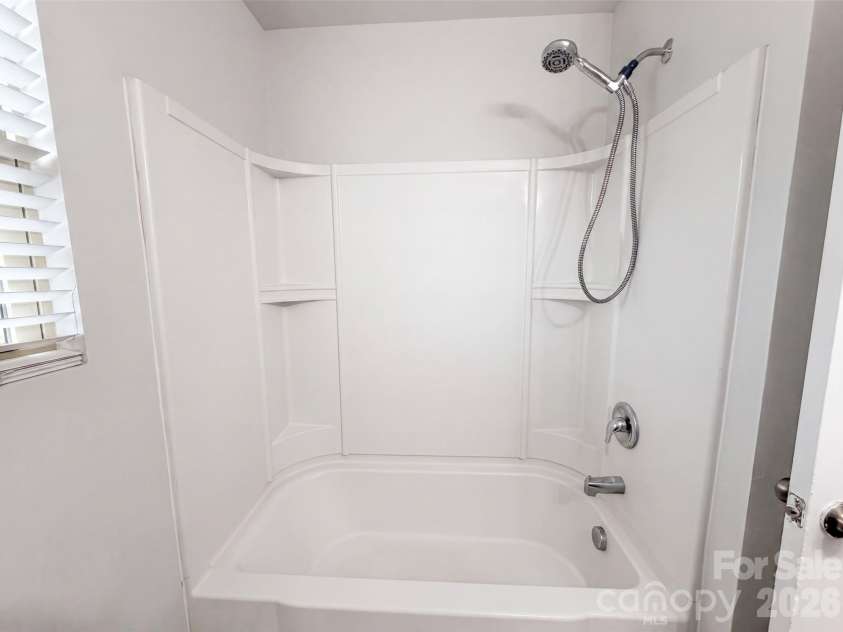 7329 Hidden Creek Drive, Charlotte, NC 28214.  MLS# CAR4411997, YatesRealty ID 33015. 