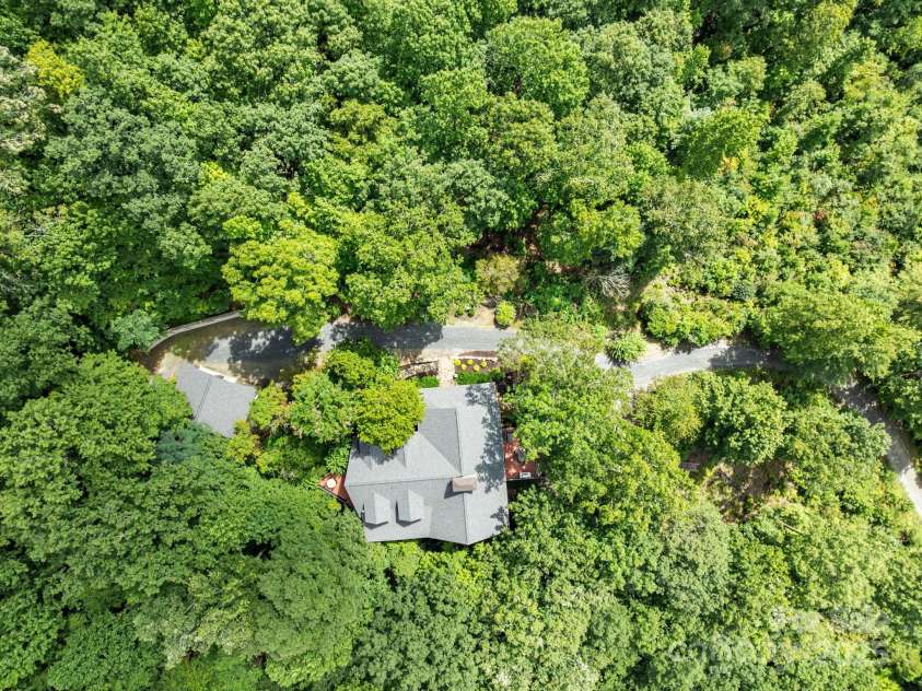 670 Barber Road, Zirconia, NC 28790.  MLS# CAR4293053, YatesRealty ID 33016. 