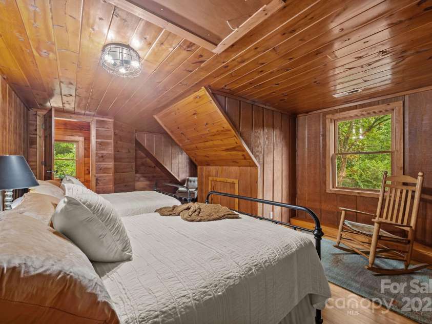 670 Barber Road, Zirconia, NC 28790.  MLS# CAR4293053, YatesRealty ID 33016. 