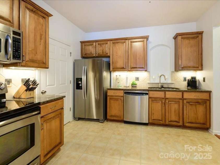 11530 Costigan Lane, Charlotte, NC 28277.  MLS# CAR4260872, YatesRealty ID 3302. 