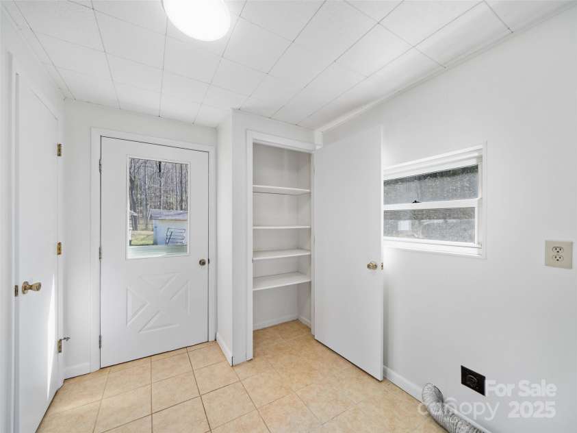 384 Flat Creek Road, Fairview, NC 28730.  MLS# CAR4240696, YatesRealty ID 3302. Storage