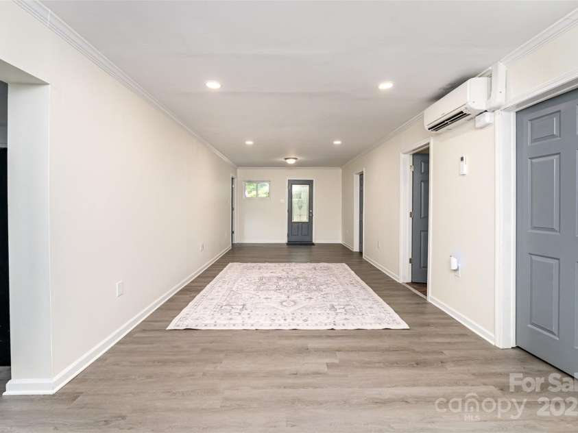 112 Lineberger Street, Stanley, NC 28164.  MLS# CAR4266486, YatesRealty ID 33020. 