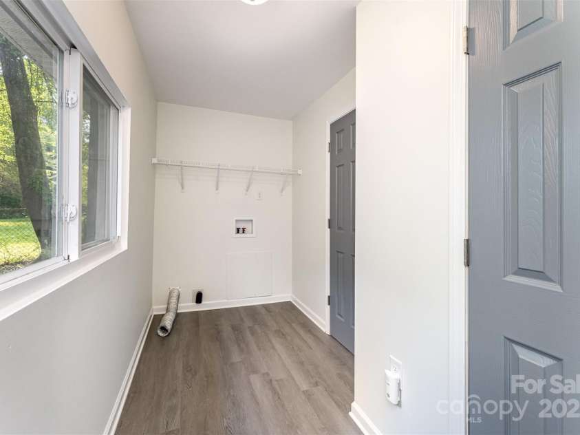 112 Lineberger Street, Stanley, NC 28164.  MLS# CAR4266486, YatesRealty ID 33020. 