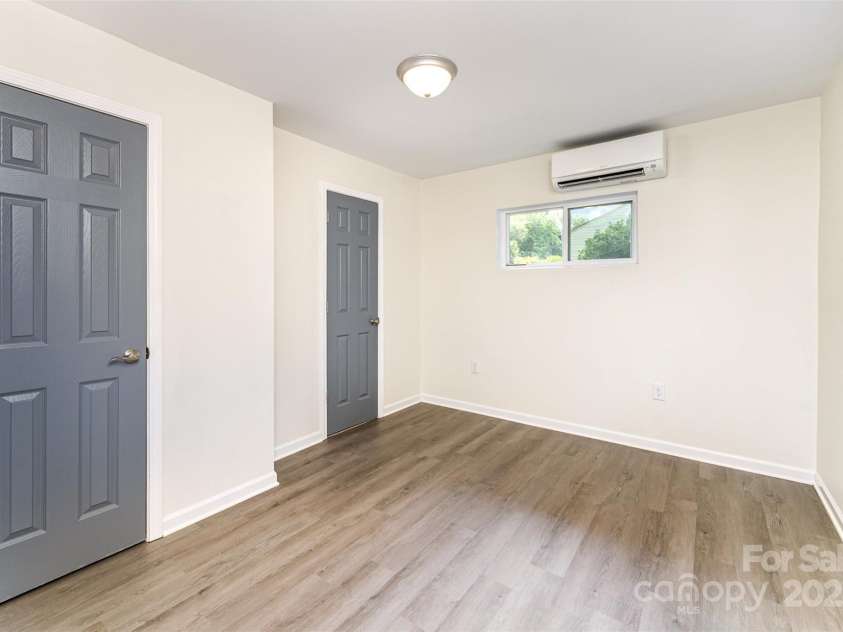 112 Lineberger Street, Stanley, NC 28164.  MLS# CAR4266486, YatesRealty ID 33020. 