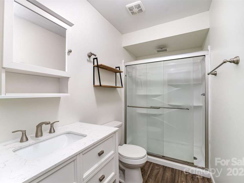 112 Lineberger Street, Stanley, NC 28164.  MLS# CAR4266486, YatesRealty ID 33020. 