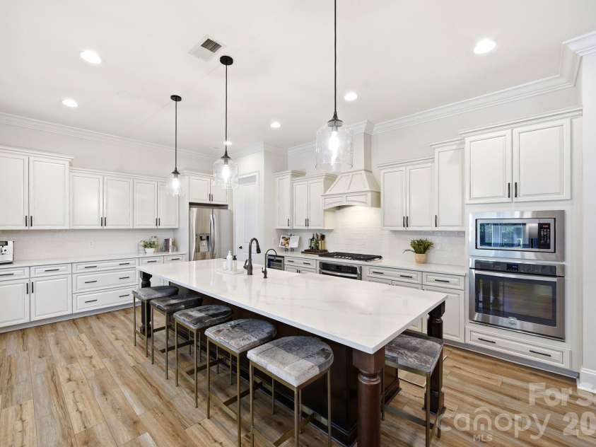 1224 Edbrooke Lane, Fort Mill, SC 29715.  MLS# CAR4392759, YatesRealty ID 33022. 