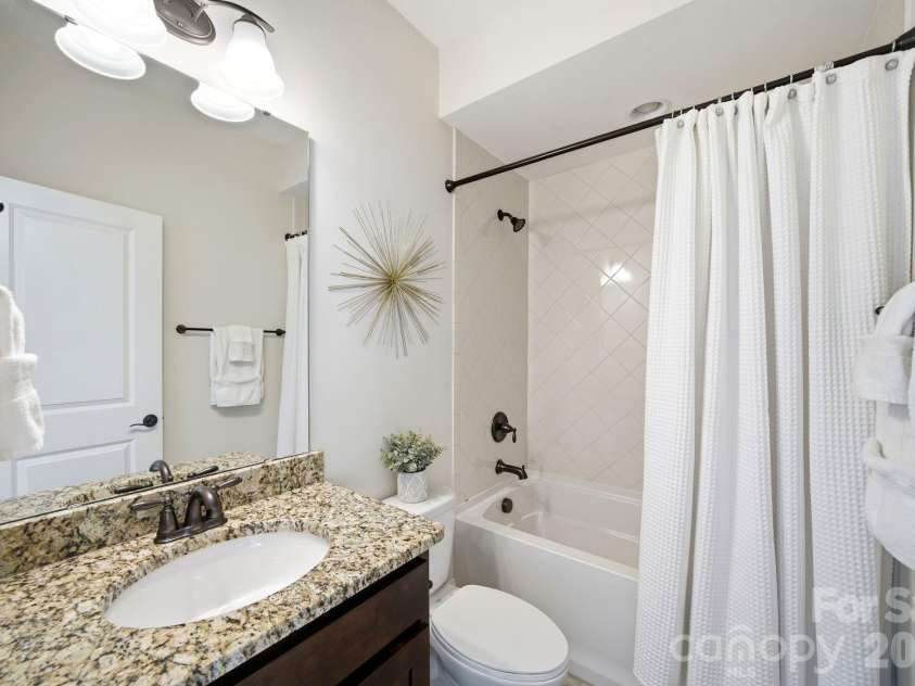 1224 Edbrooke Lane, Fort Mill, SC 29715.  MLS# CAR4392759, YatesRealty ID 33022. 